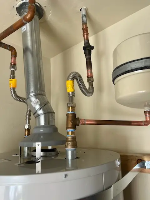 Water heater installation and plumbing repair in Wawaset Park